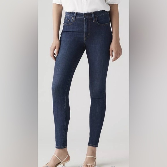 Levi's Denim - Levi’s 721 High Rise Skinny Dark Indigo Women's Skinny Jeans Size 24 NWT